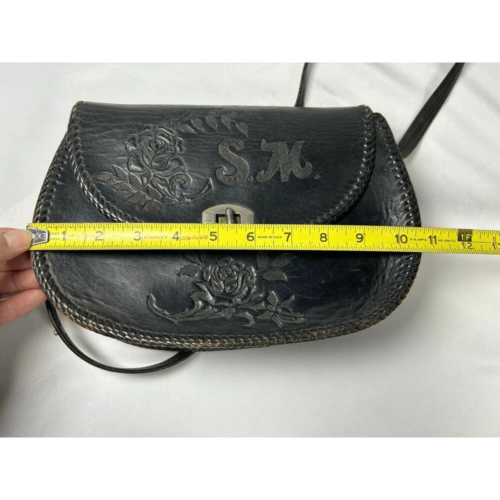Vintage1940 custom-made curved leather, shoulder bag, black crossbody adjustable - Picture 5 of 13